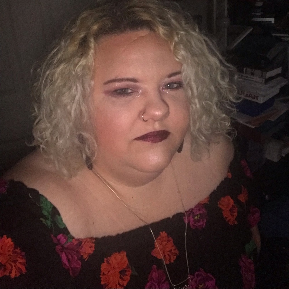 Meet your Posher, Sara